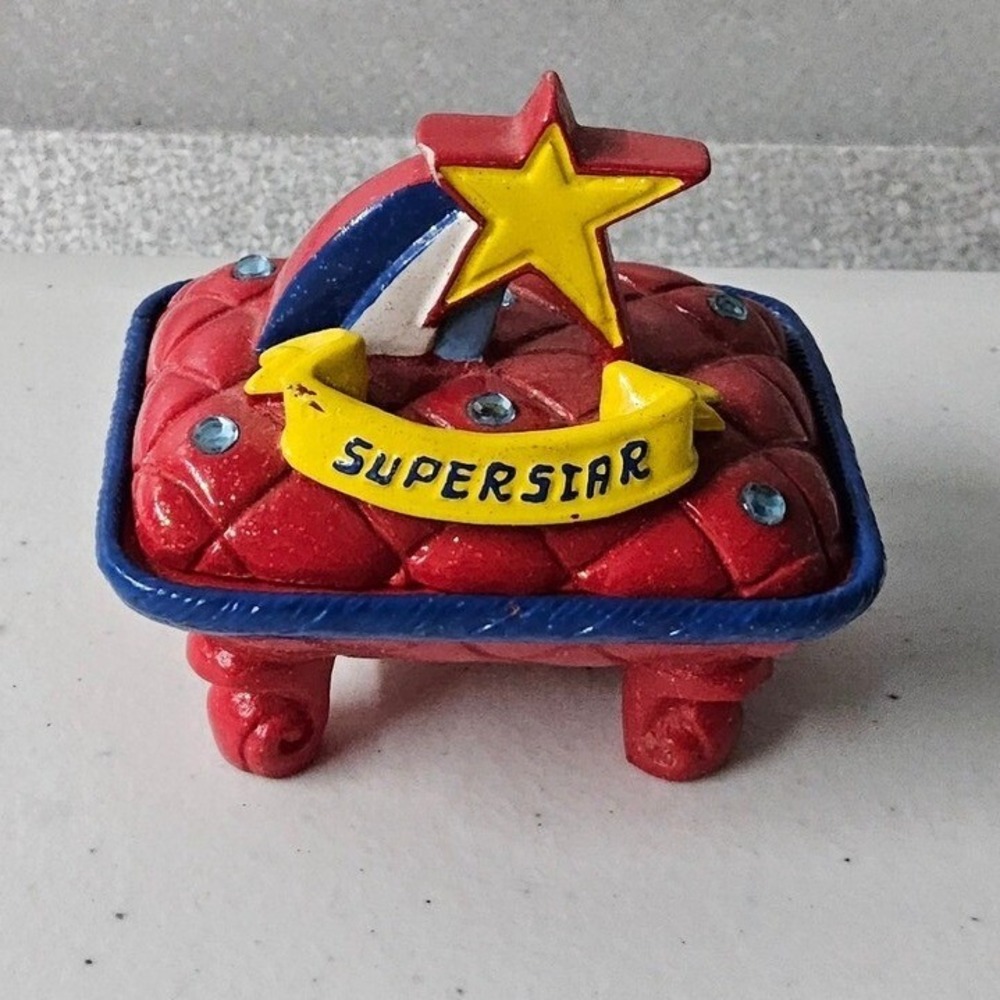 Claire's Trinket Box Kids OS Red Superstar Shooting Star Quilted Y2K 2002‎